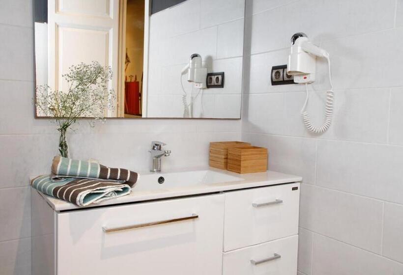 דירת שני חדרים, Ainb Eixample Miro Apartments