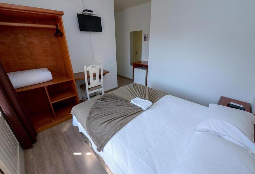 スタンダードルーム, Pousada Acacia Negra