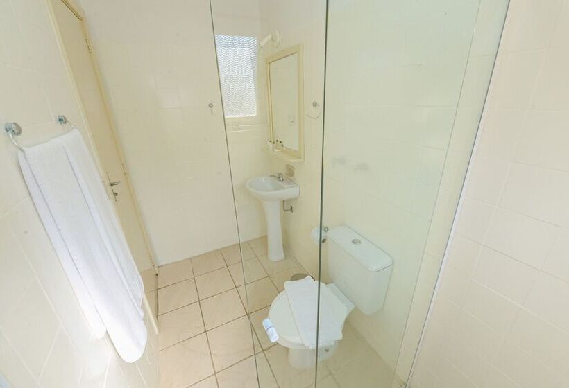 スタンダードトリプルルーム, Pousada Acacia Negra