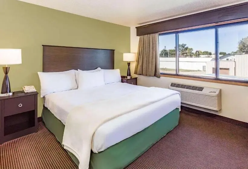 身障者適用キングサイズベッドルーム, Americinn By Wyndham Hampton