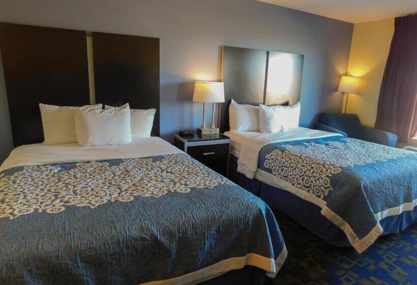 غرفة قياسية, Days Inn & Suites By Wyndham Pocahontas