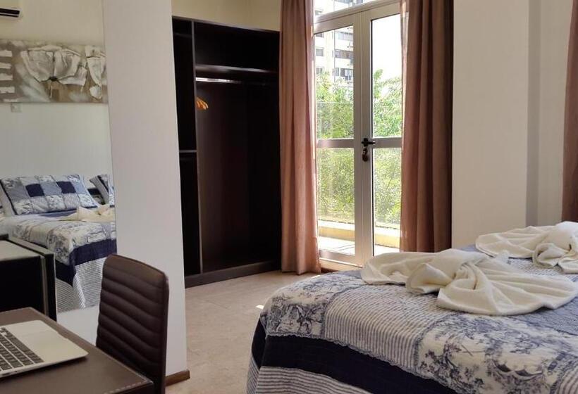 수피리어 룸, Del Sol