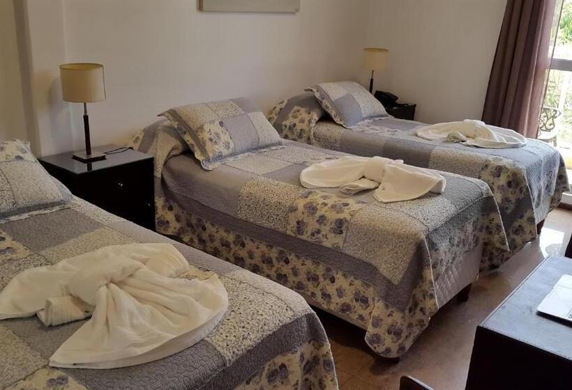 수피리어 트리플 룸, Del Sol