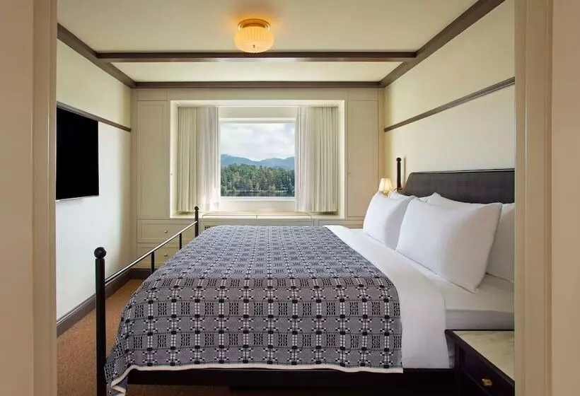 Sviitti, Grand Adirondack Hotel, Lake Placid, A Tribute Portfolio