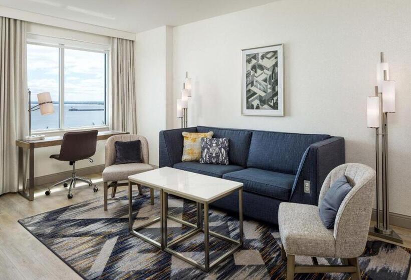 俱乐部套间, Sheraton Duluth