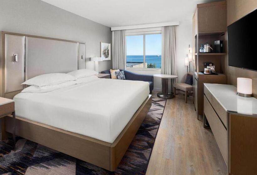 带大床的标准间, Sheraton Duluth