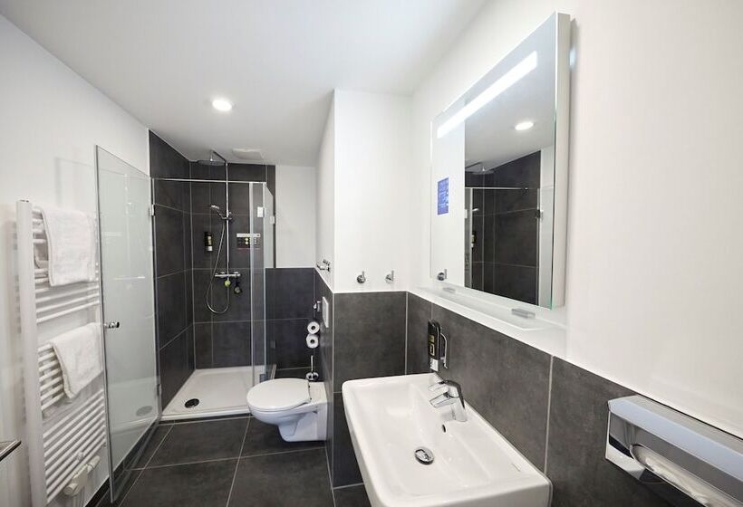 Номер Стандарт, Smarty Cologne Dom Hotel   Boardinghouse   Kontaktloser Self Check In