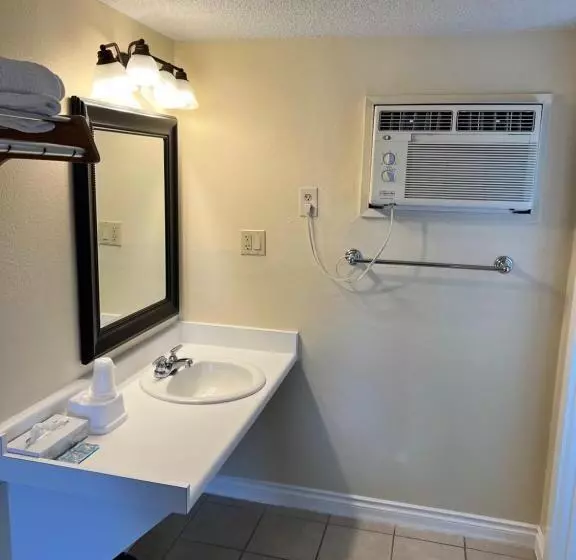 Standard-huone King-vuode, Timbers Inn And Suites