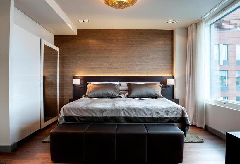 جناح, Solo Sokos Hotel Paviljonki