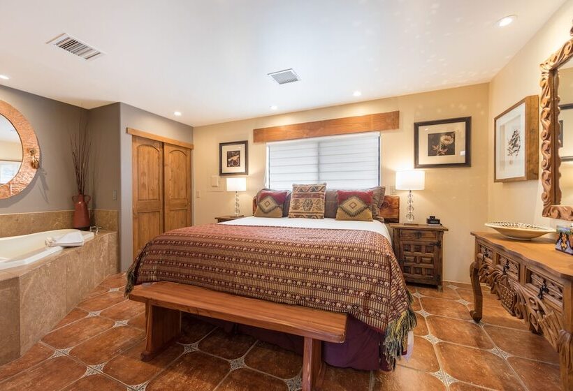 سوییت با چشمانداز کوه, A Sunset Chateau