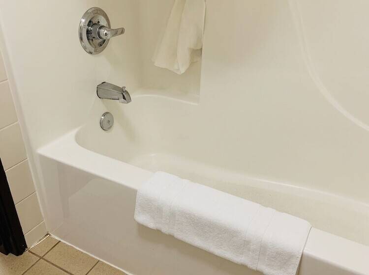 غرفة ديلوكس, Americinn By Wyndham Kewanee