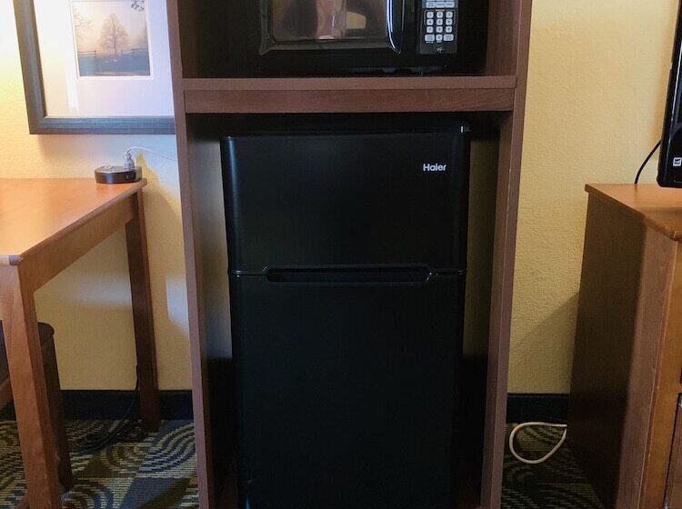 غرفة ديلوكس, Americinn By Wyndham Kewanee