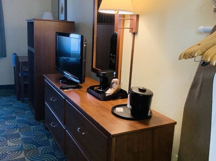 غرفة ديلوكس, Americinn By Wyndham Kewanee