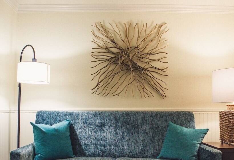 جناح, Avila Lighthouse Suites