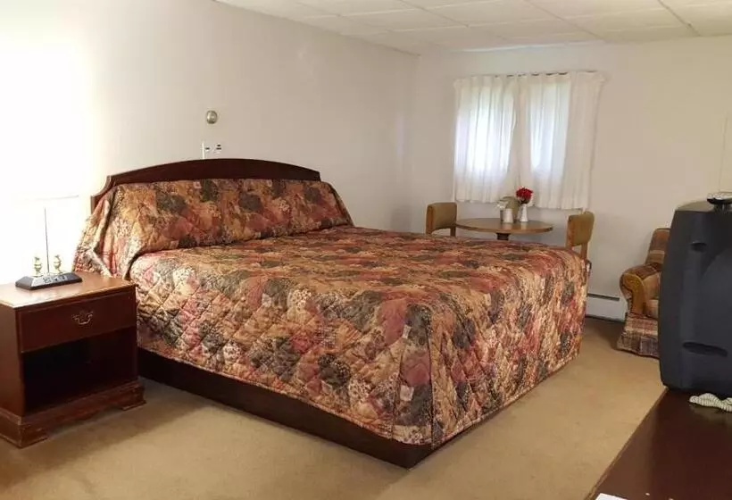 キングサイズベッドのデラックスルーム, Budget Inn