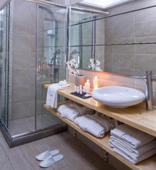 Полулюкс, Callia Retreat Suites   Adults Only