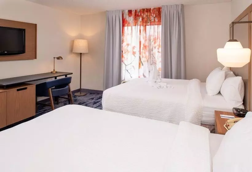 ２ダブルベッドのスタンダードルーム, Fairfield Inn & Suites High Point Archdale