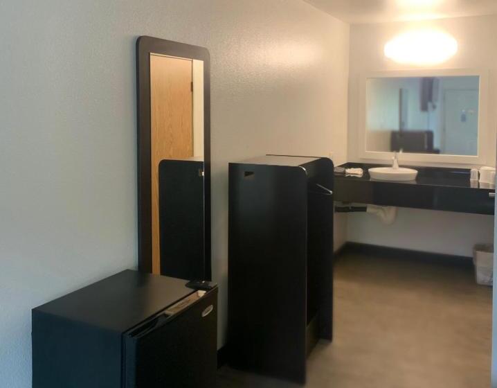 スタンダード４人部屋, Motel 6 Yakima, Wa   Downtown