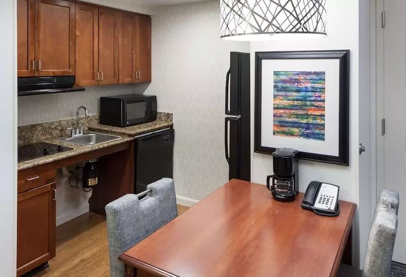 身障者適用スタンダードルーム, Homewood Suites By Hilton Denton