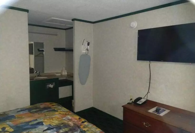 キングサイズベッドのスタンダードルーム, Kensington Inn   Howell