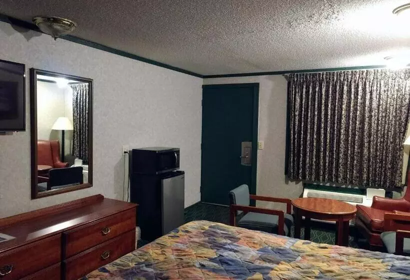 キングサイズベッドのスタンダードルーム, Kensington Inn   Howell