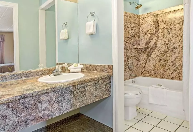 Standard-huone 2 Parivuodetta, Quality Inn Mason Near Kings Island