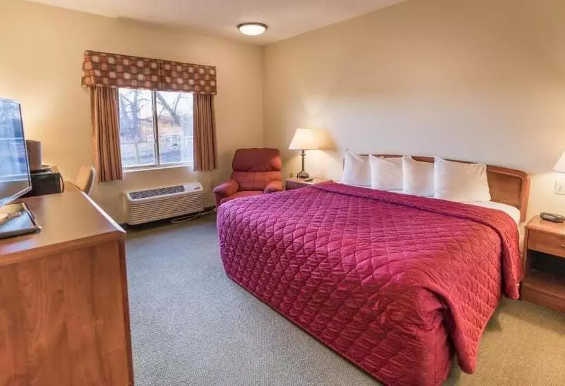 キングサイズベッドのスタンダードルーム, Supertel Inn & Conference Center