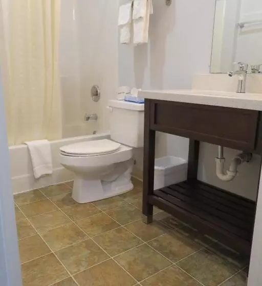 スイート, Luxbury Inn & Suites