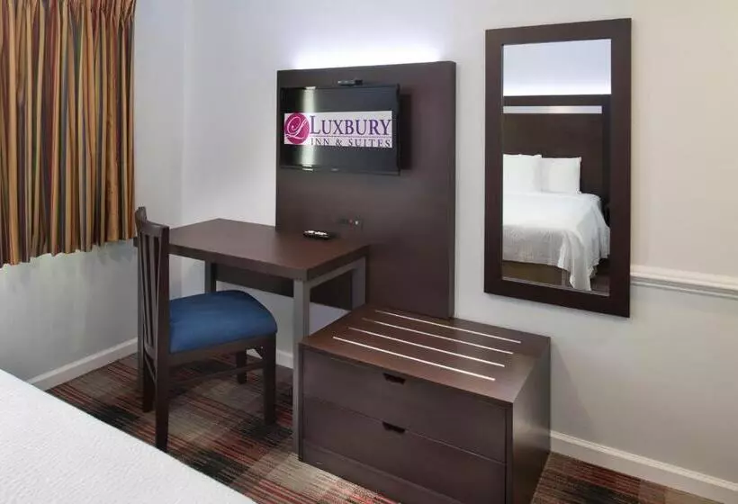 デラックススイート, Luxbury Inn & Suites