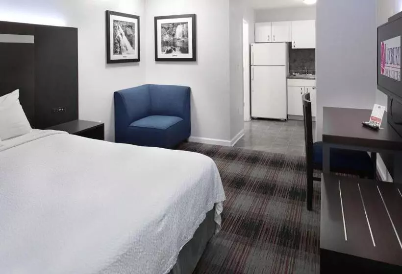 スタンダードスタジオ, Luxbury Inn & Suites