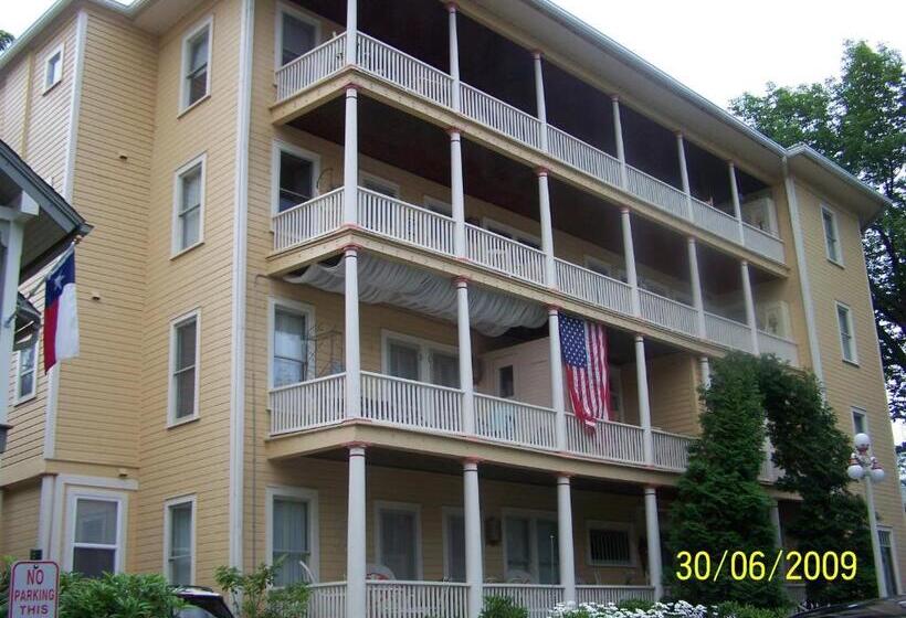 סוויטה, Spencer Hotel & Spa Chautauqua