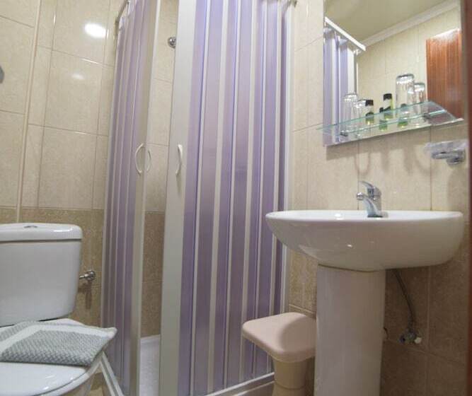 غرفة قياسية مطلّة علي البحر, Alkyon Beach