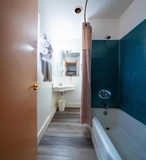 חדר סטנדרט, Budget Inn Madras