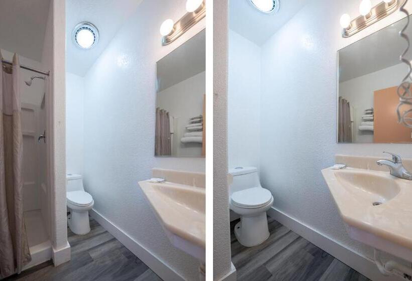 חדר סטנדרט עם מיטת קינג, Budget Inn Madras