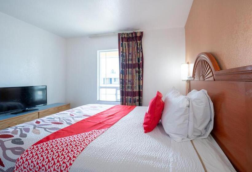 חדר סטנדרט עם מיטת קווין, Budget Inn Madras