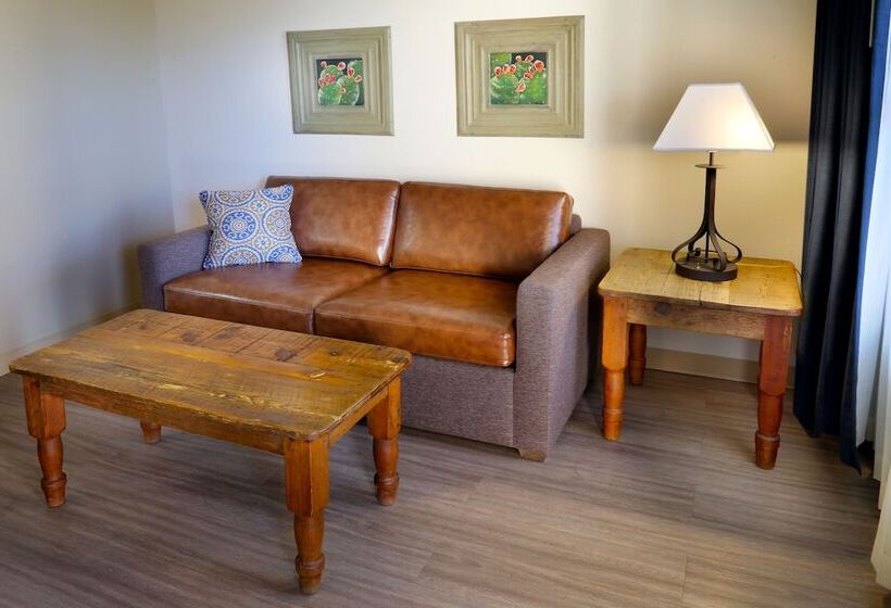 Люкс, Days Inn & Suites By Wyndham Llano
