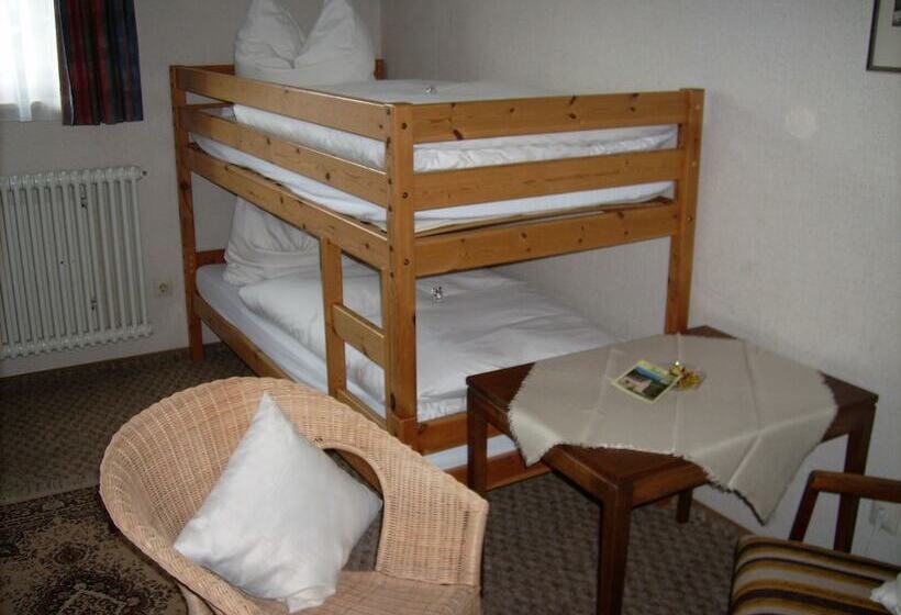 家庭间, Gasthaus Finken