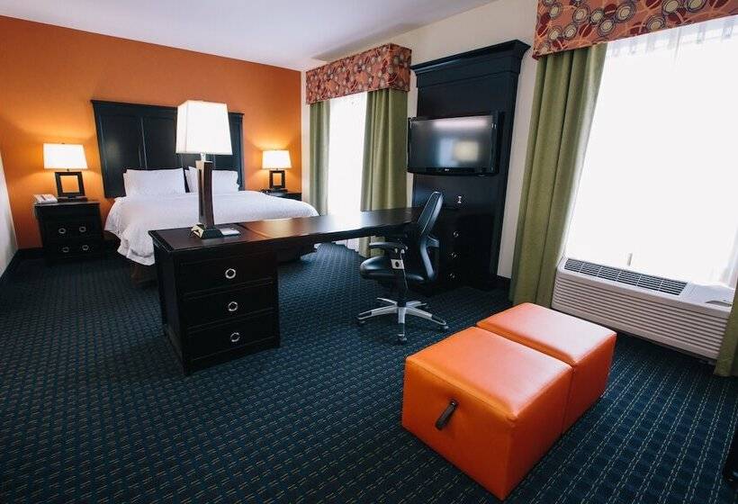 جناح, Hampton Inn & Suites Effingham