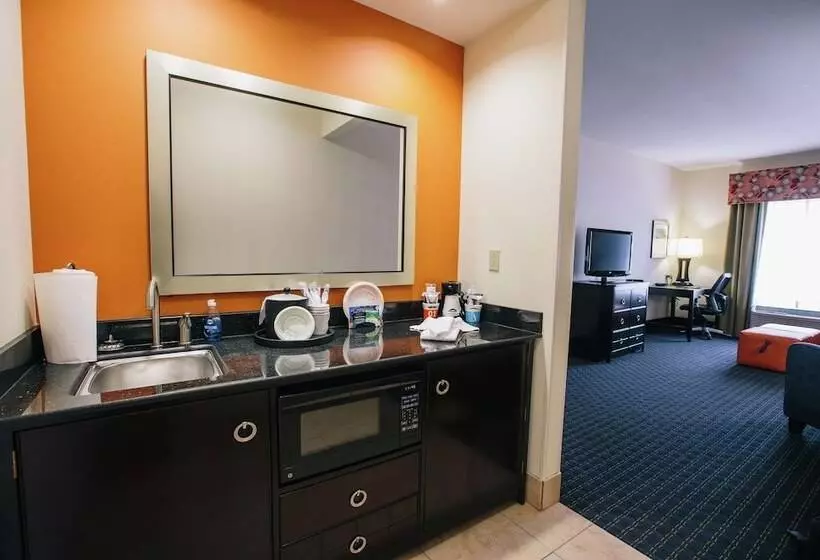 スイート, Hampton Inn & Suites Effingham