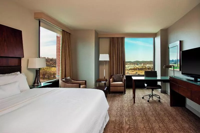 スイート, Hampton Inn & Suites Effingham