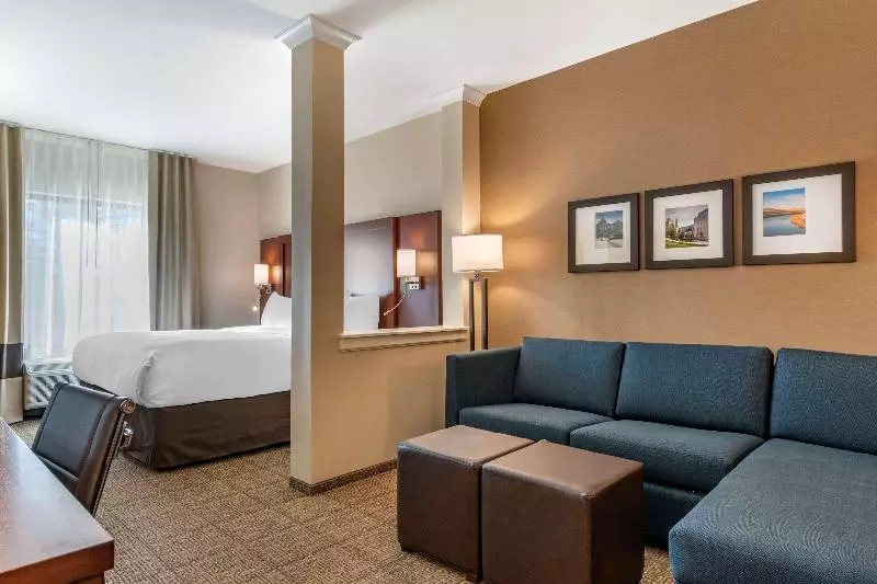 Standard-invahuone, Hard Rock Hotel & Casino Tulsa