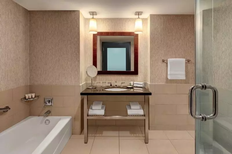 キングサイズベッドのスイートルーム, The Westin Huntsville