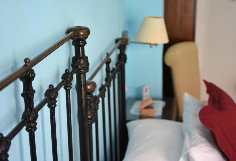 חדר סטנדרט נוף לגינה, Posada San Marcos, Alájar