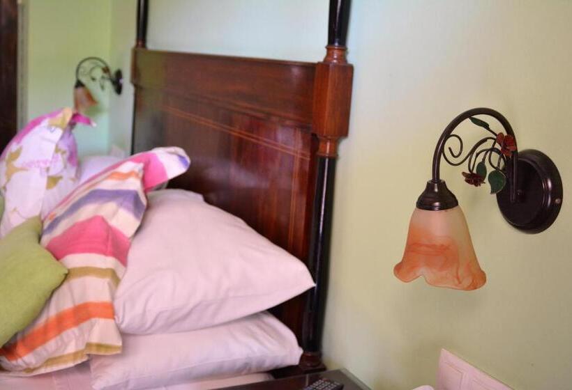 חדר סטנדרט נוף לגינה, Posada San Marcos, Alájar