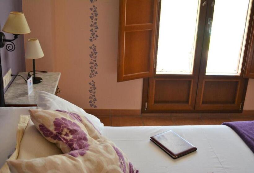 חדר סטנדרט נוף לגינה, Posada San Marcos, Alájar