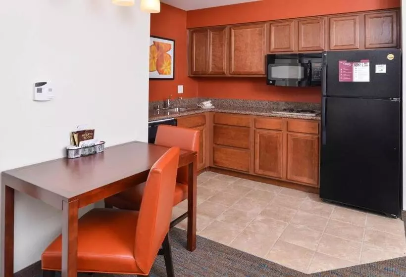 キングサイズベッドのスイートルーム, Residence Inn Bozeman