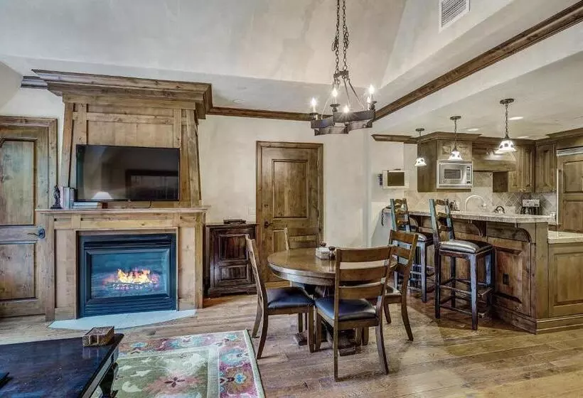3 Bedroom Suite, The Aspen Mountain Residences