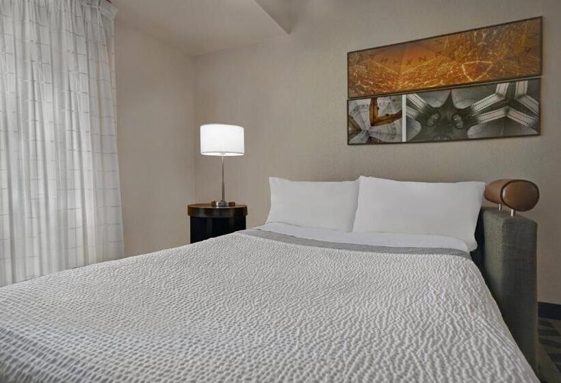 Студия Стандарт, Towneplace Suites Republic Airport Long Island Farmingdale