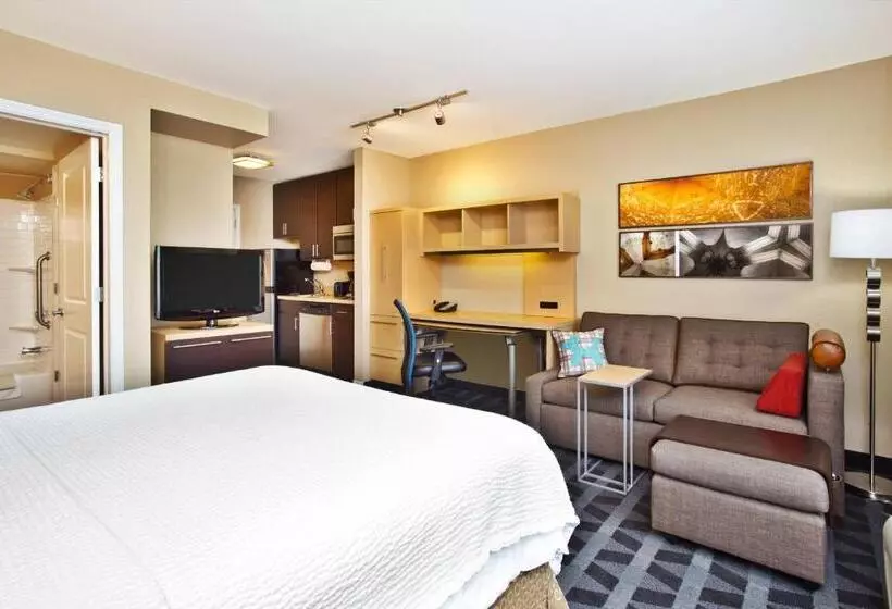 استودیوی استاندارد, Towneplace Suites Republic Airport Long Island Farmingdale