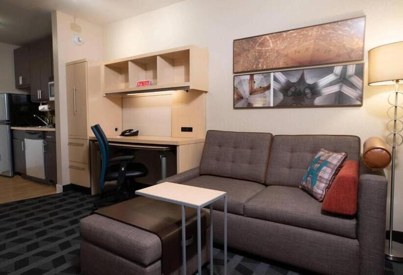 스탠다드 스튜디오, Towneplace Suites Republic Airport Long Island Farmingdale